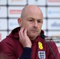 Lee Carsley Tegaskan Inggris Pantas Dilatih Manajer Top Dunia