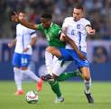 Yunani Bungkam Irlandia 2-0, Perpanjang Catatan Sempurna di Nations League