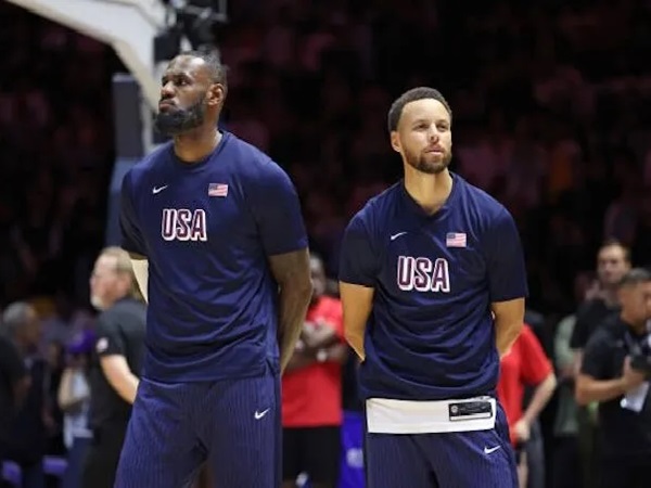 LeBron James Tak Tahu Kapan Satu Tim dengan Steph Curry Lagi