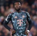 Manchester United Ikut-ikutan Kejar Alphonso Davies