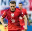 Alami Cedera Paha, Piotr Zielinski Absen di Laga Melawan AS Roma