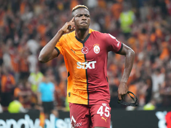 Demi Keluarga, Victor Osimhen Jelaskan Alasan Terima Pinangan Galatasaray