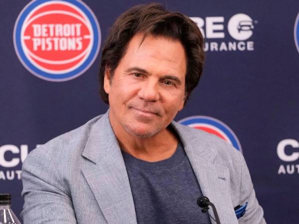 Tom Gores yang berusia 60 tahun ini memiliki kekayaan bersih sebesar $11,8 miliar. (Foto: AP)