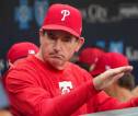 Phillies Perpanjang Kontrak Manajer Rob Thomson Hingga Musim 2026