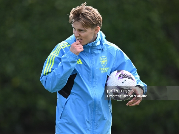 Kapten Arsenal, Martin Odegaard, dipastikan absen melawan Bournemouth