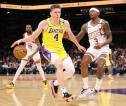 Dalton Knecht Bersinar Saat Lakers Tumbangkan Suns