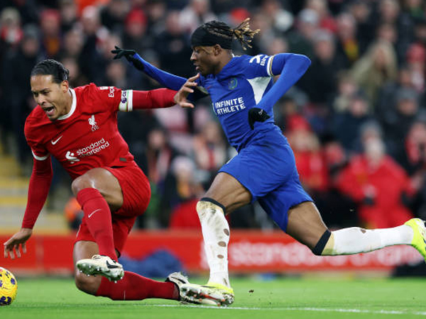 Liverpool vs Chelsea, Pertarungan Puncak yang Menentukan Empat Besar