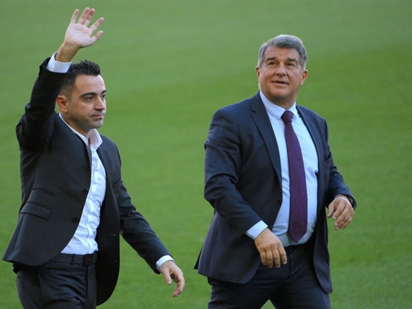 Joan Laporta Jelaskan Mengapa Xavi Dipecat Barcelona