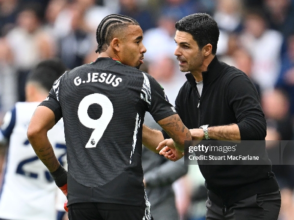 Gabriel Jesus dan manajer Arsenal, Mikel Arteta