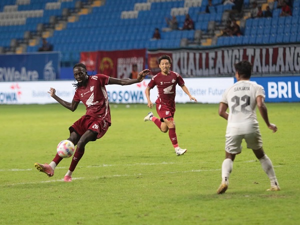 Penyerang PSM Makassar, Tito Okello akhirnya pecah telor dengan mencetak gol debut musim ini