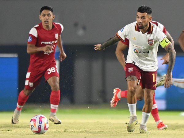 Kapten Borneo FC, Stefano Lilipaly di laga kontra Persis Solo