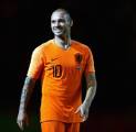 Wesley Sneijder Sebut Busquets Pemain yang Cengeng