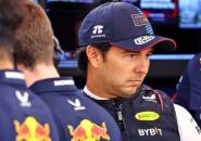 Sergio Perez Curiga Tidak Kendarai Mobil Sama dengan Verstappen