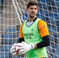 Thibaut Courtois: Real Madrid Wajib Menang Saat Hadapi Dortmund