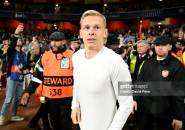 Aksi Oleksandr Zinchenko Dipuji Pelatih Shakhtar Donetsk