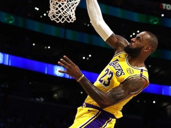 LeBron James Puas Bisa Menangi Laga Pembuka Pertama Dengan Lakers