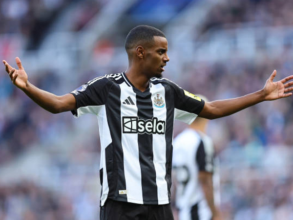 Arsenal Bisa Gaet Alexander Isak Jika Newcastle Gagal Lolos ke UCL