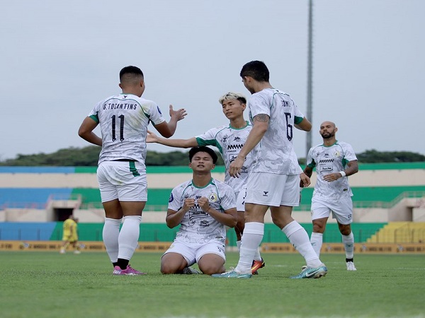 Penyerang PSS Sleman, Hokky Caraka