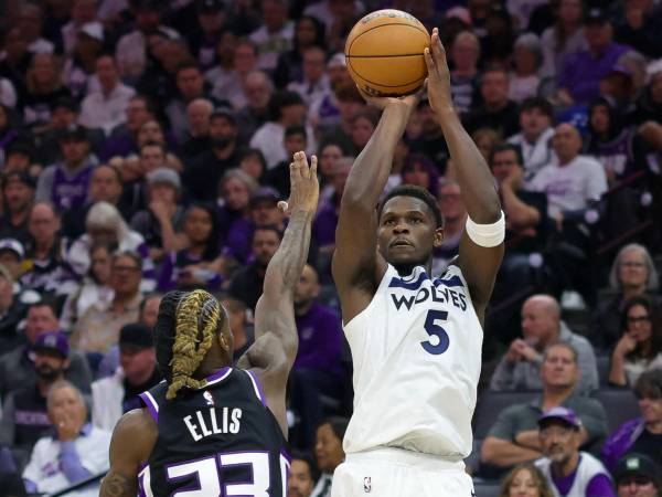 Hasil NBA: Minnesota Timberwolves Bungkam Sacramento Kings 117-115