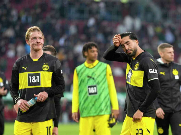 Borussia Dortmund kalah 1-2 dari FC Augsburg