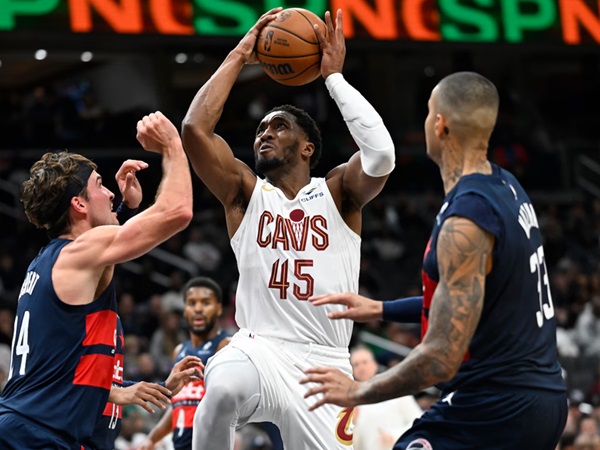 Cavaliers Hajar Wizards Lewat Penampilan Gemilang Mitchell