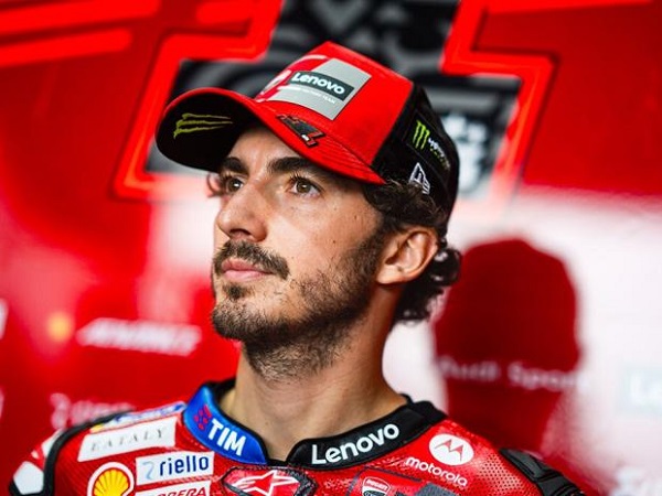 Francesco Bagnaia rajai GP Thailand yang berlangsung dalam kondisi hujan.