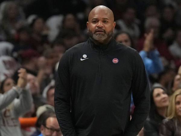 J.B. Bickerstaff kembali ke Cleveland yang pernah dilatihnya lebih dari empat musim. (Foto: AP)