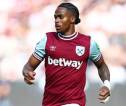 Bahagianya Crysencio Summerville Bantu West Ham Kalahkan MU