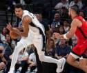 Hasil NBA: San Antonio Spurs Hentikan Houston Rockets 109-106