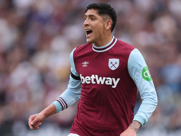 Troy Deeney Puji Edson Alvarez Saat West Ham Kalahkan MU