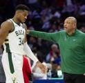 Giannis Antetokounmpo Kecewa Bucks Melempem di Awal Musim 2024-2025