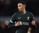 Hal Ini Bikin Jamie Carragher Khawatirkan Masa Depan Trent Alexander-Arnold