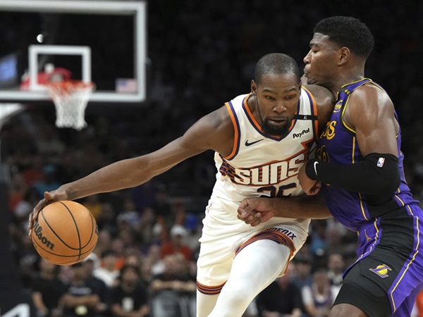 Phoenix Suns Berikan Lakers Kekalahan Pertamanya