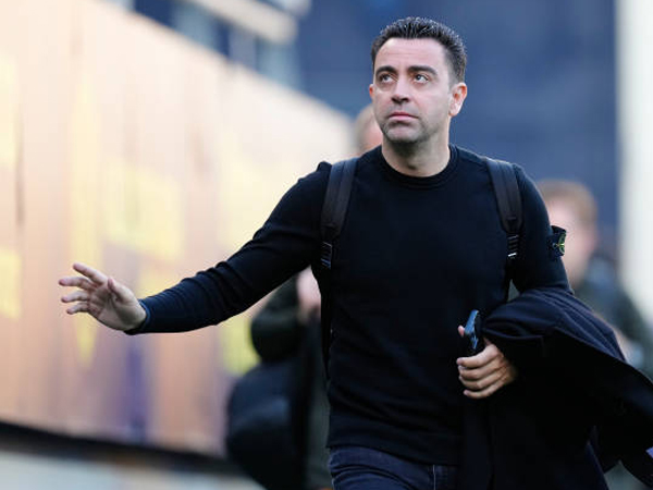 Pilih Istirahat Hingga Musim Depan, Xavi Hernandez Tolak Tawaran Man United