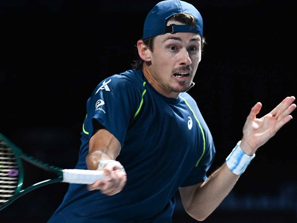 Alex De Minaur Tenggelamkan Mariano Navone Di Paris