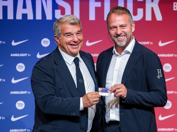 Joan Laporta Gembira Dapat Kado Spesial dari Hansi Flick