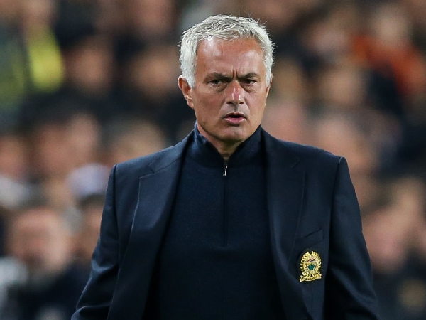 Jose Mourinho fokus menjalani kontraknya bersama Fenerbahce