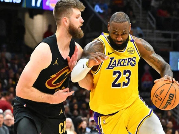 LeBron James Minta Lakers untuk Segera Bangkit Usai Dibantai Cavs