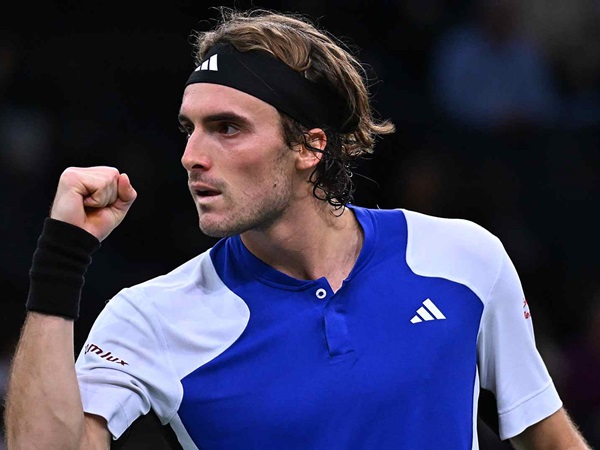 Terhindar Dari Kekecewaan, Stefanos Tsitsipas Tembus Perempatfinal Di Paris