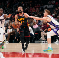 Quin Snyder Beri Pujian Besar Kepada Trae Young