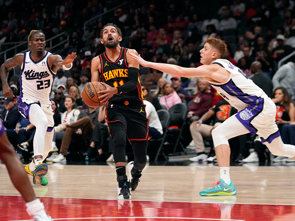 Quin Snyder salut dengan usaha Trae Young di laga versus Kings.