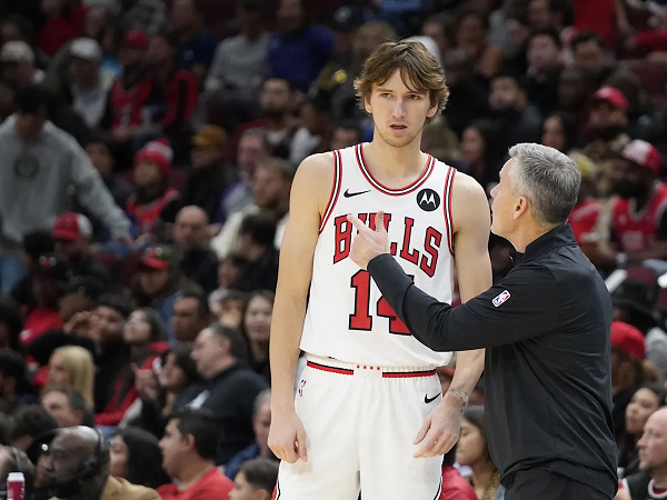 Matas Buzelis dikirim oleh Chicago Bulls untuk bergabung dengan tim G-League.