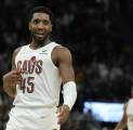 Donovan Mitchell Bikin Bucks Semakin Terbenam