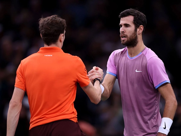 Karen Khachanov Kecam Perilaku Ugo Humbert Selama Semifinal Di Paris