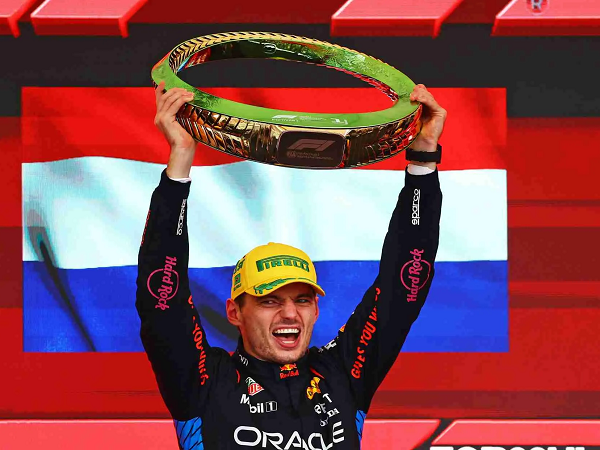 Max Verstappen bernafas lega usai putus dahaga kemenangannya di GP Brasil.