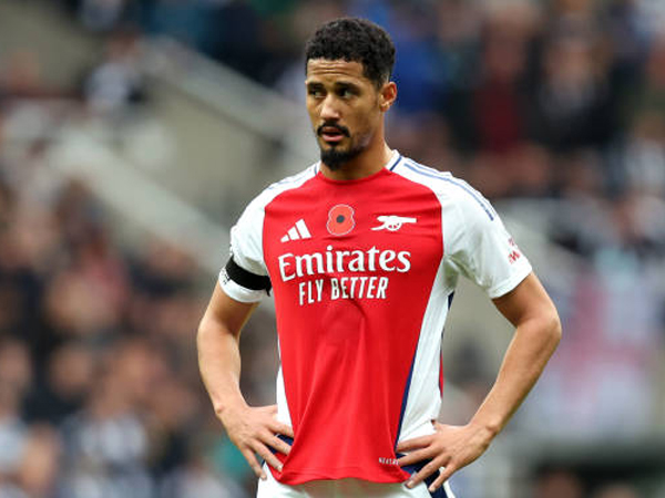 Setelah Arsenal Kalah di St James' Park, William Saliba Kritik Diri Sendiri