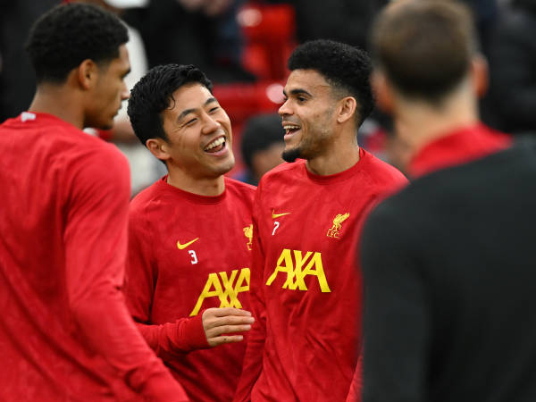 Wataru Endo Apresiasi Kedalaman Skuat Liverpool dan Dampak Pemain Pengganti