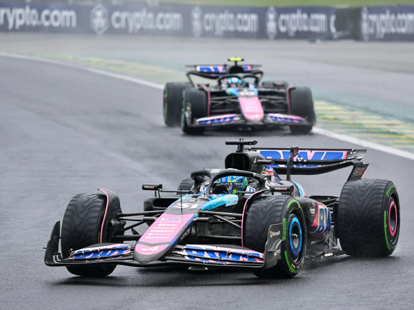 Esteban Ocon tak menyangka bisa finish kedua di GP Brasil.