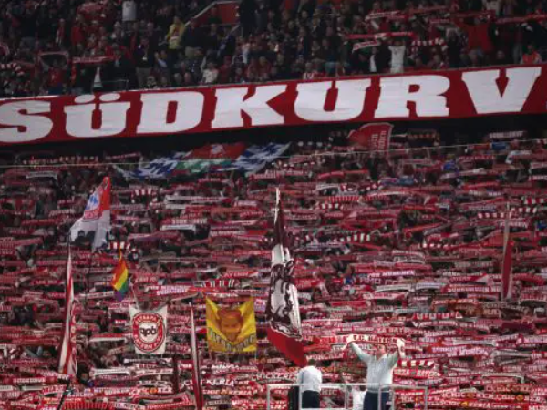 Harga Tiket Terlalu Mahal, Pendukung Bayern Boikot Laga vs Shakhtar Donetsk