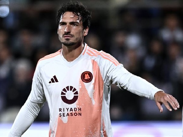 Legenda Juve Menilai Harusnya Mats Hummels Jadi Starter di Roma